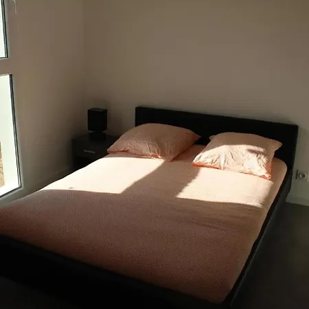 Appartement Etablissements Coulon - *