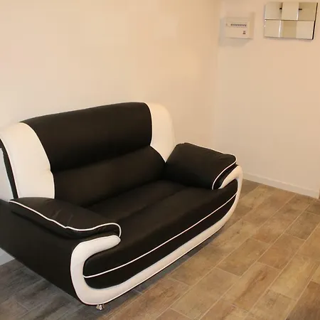 Etablissements Coulon - *