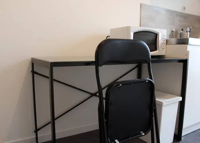 Etablissements Coulon - *